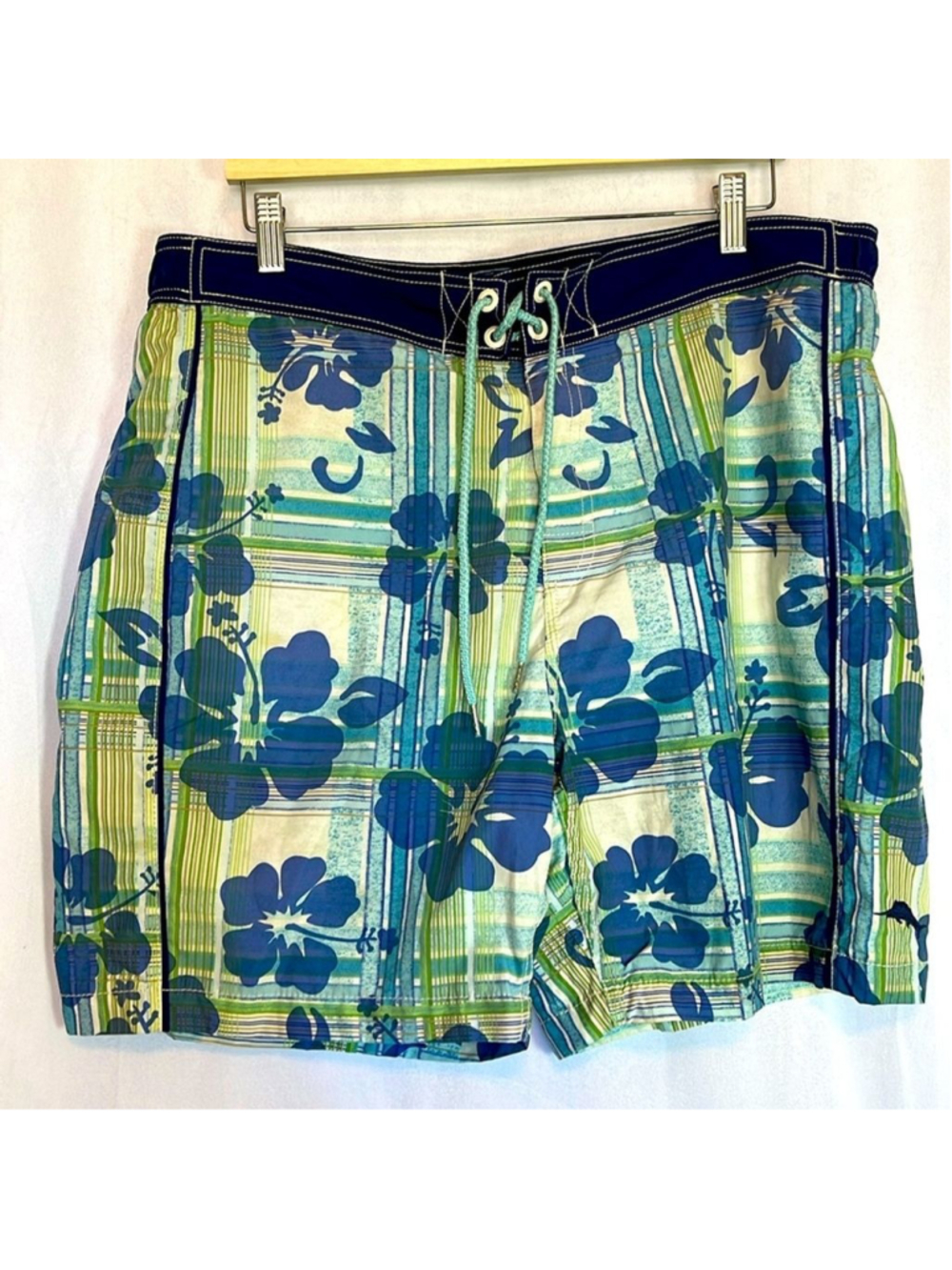 Tommy Bahama Relax Men's Tie-Front Swim Trunks Board Shorts Size L Plaid/Floral